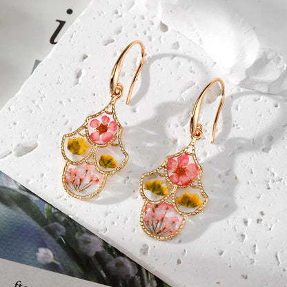 1 Pair Cute Pastoral Simple Style Flower Petal Alloy Dried Flower Resin Drop Earrings