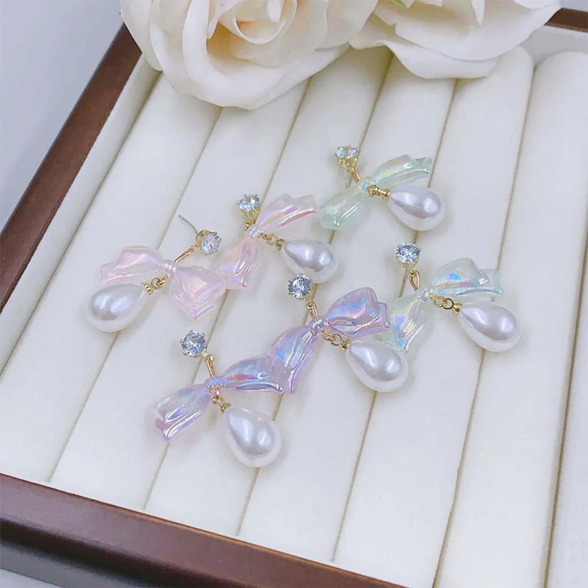 1 Pair Cute Simple Style Bow Knot Inlay Copper Alloy Artificial Pearls Drop Earrings