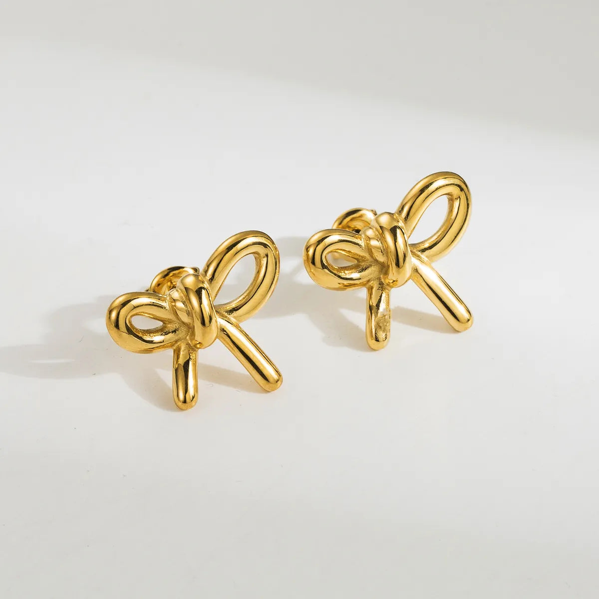 1 Pair Cute Simple Style Classic Style Bow Knot Plating Stainless Steel 18k Gold Plated Ear Studs