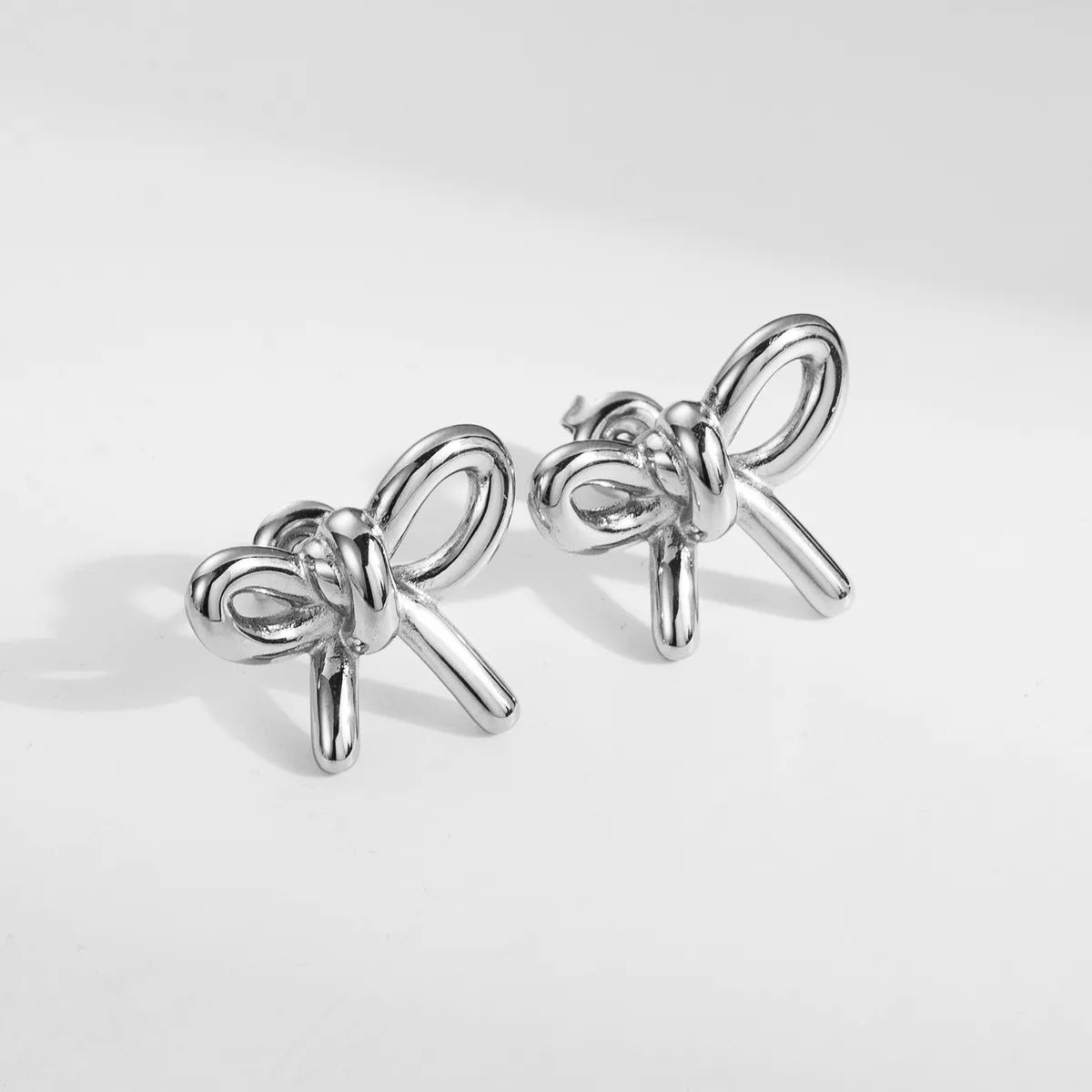 1 Pair Cute Simple Style Classic Style Bow Knot Plating Stainless Steel 18k Gold Plated Ear Studs