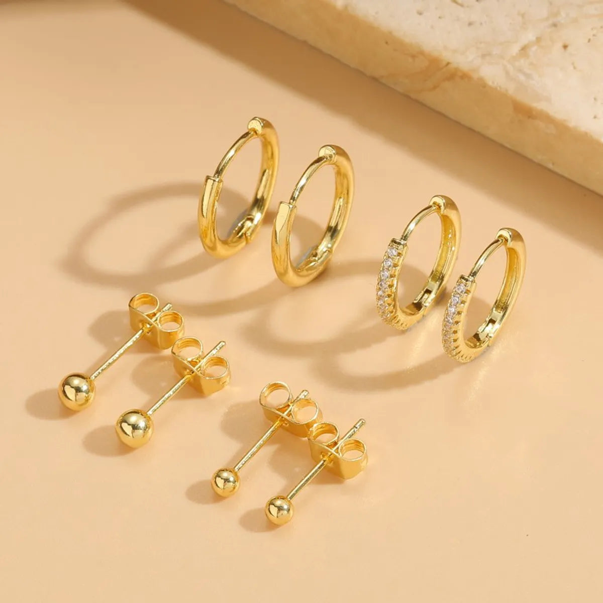 1 Pair Cute Simple Style Commute Solid Color Polishing Plating Inlay Copper Zircon 14k Gold Plated Ear Studs