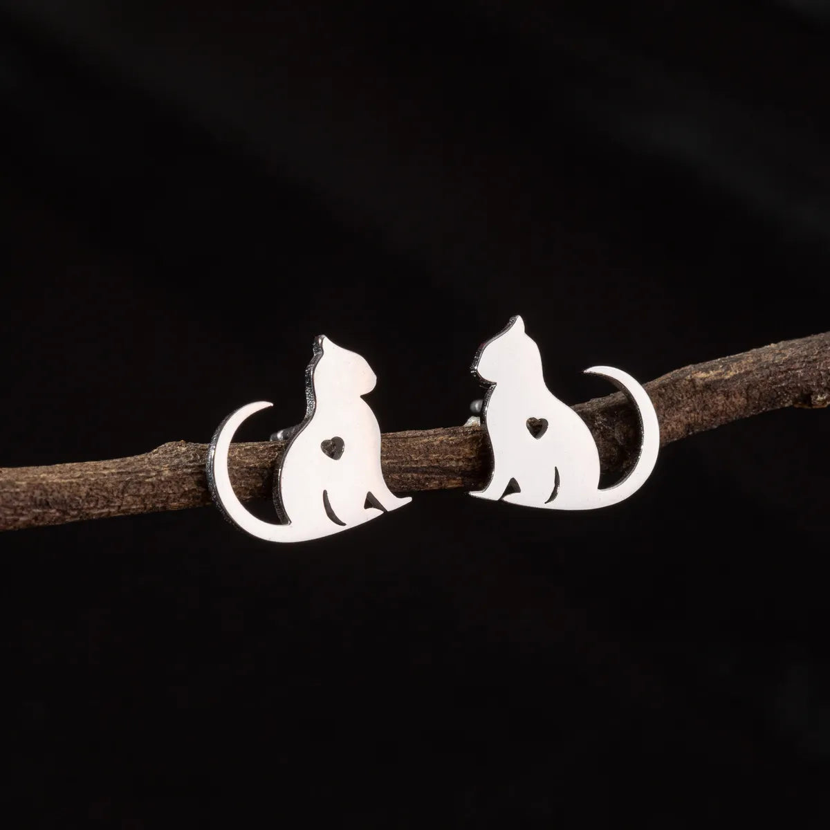 1 Pair Cute Simple Style Dog Cat Irregular Polishing Plating 304 Stainless Steel 18K Gold Plated Ear Studs