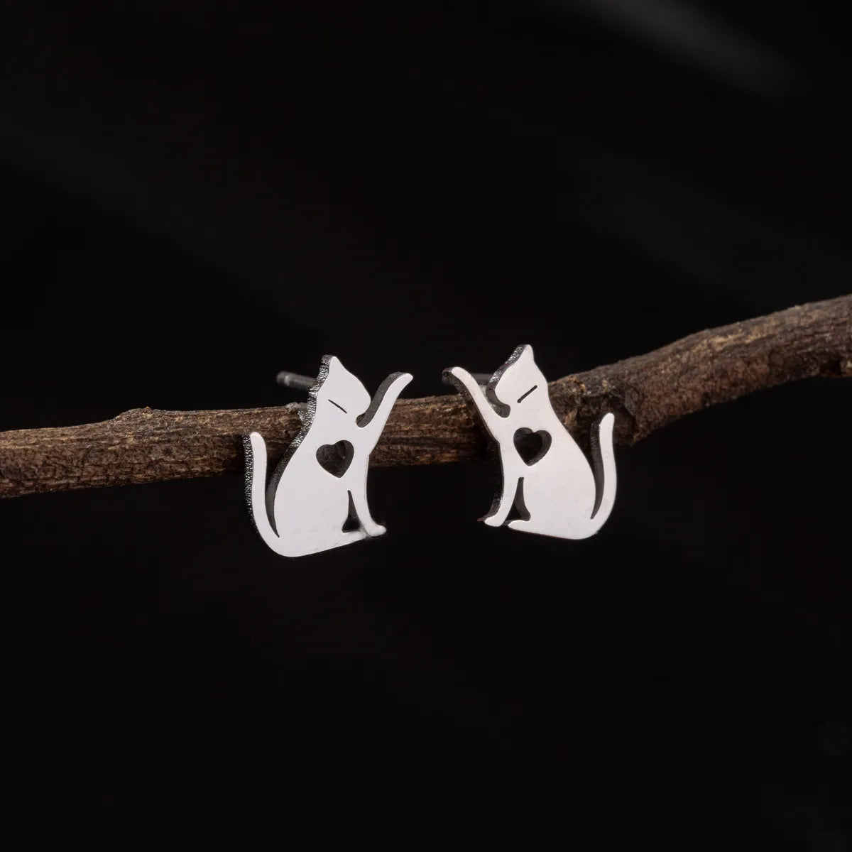 1 Pair Cute Simple Style Dog Cat Irregular Polishing Plating 304 Stainless Steel 18K Gold Plated Ear Studs