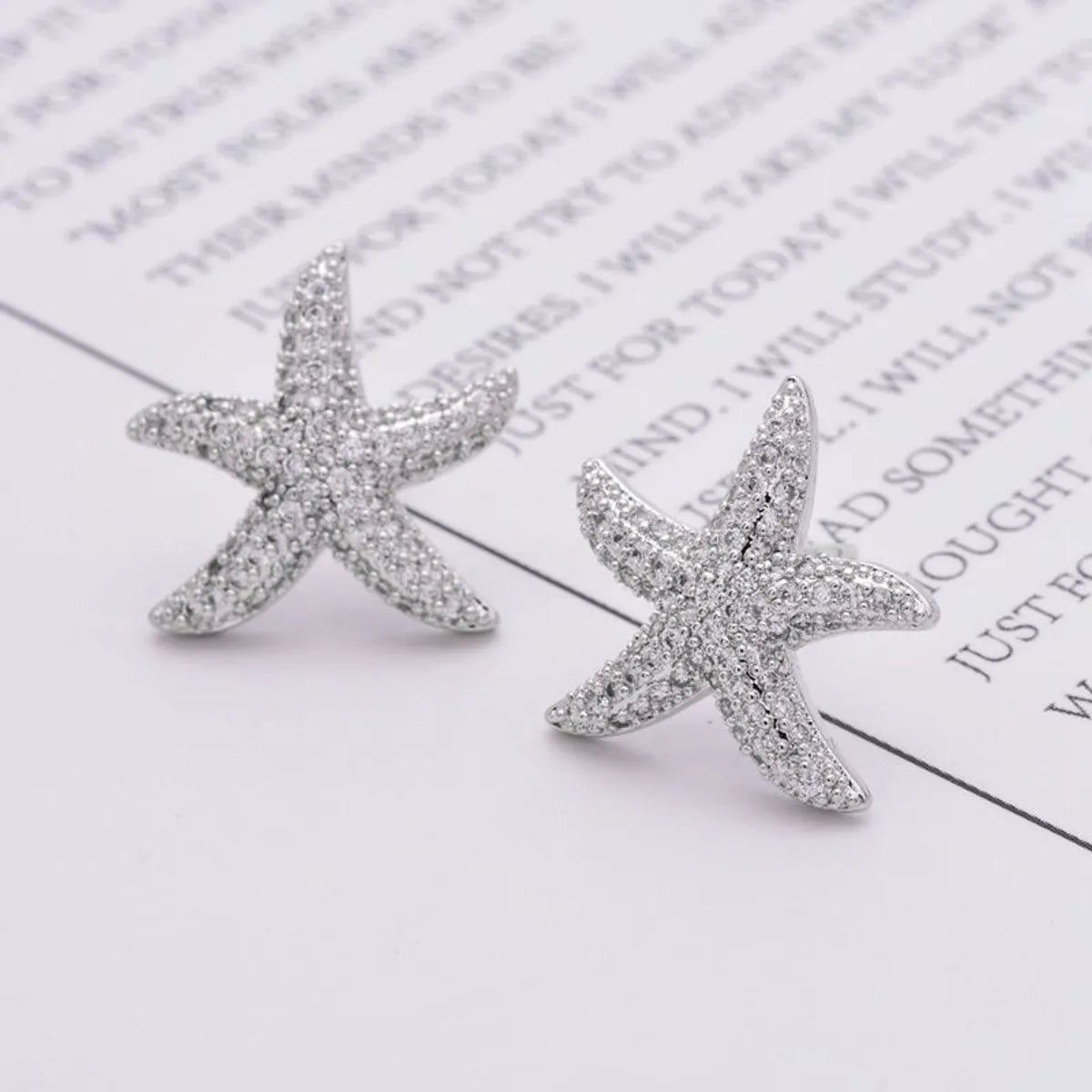 1 Pair Cute Starfish Plating Inlay Copper Zircon White Gold Plated Ear Studs