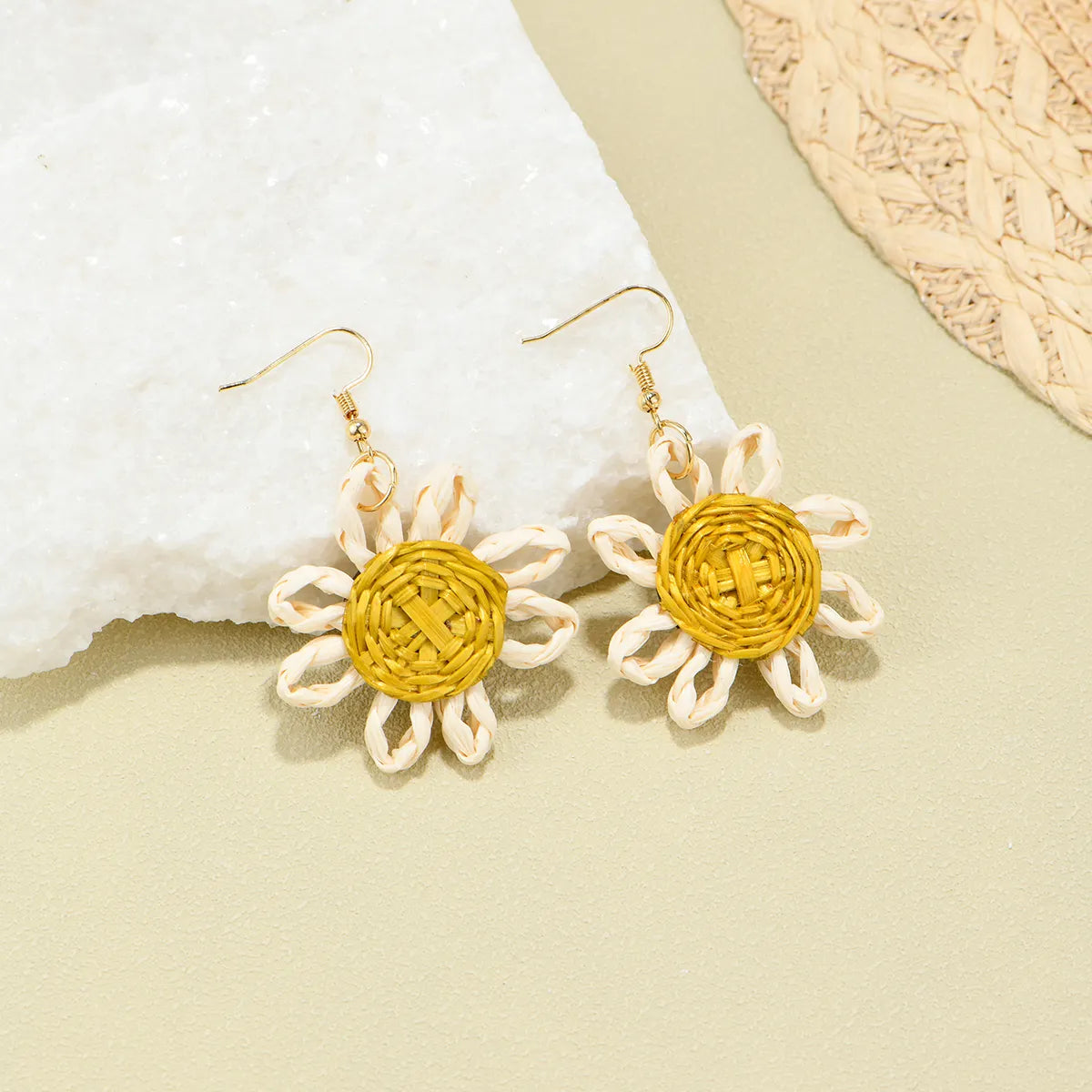 1 Pair Cute Sunflower Plastic Drop Earrings