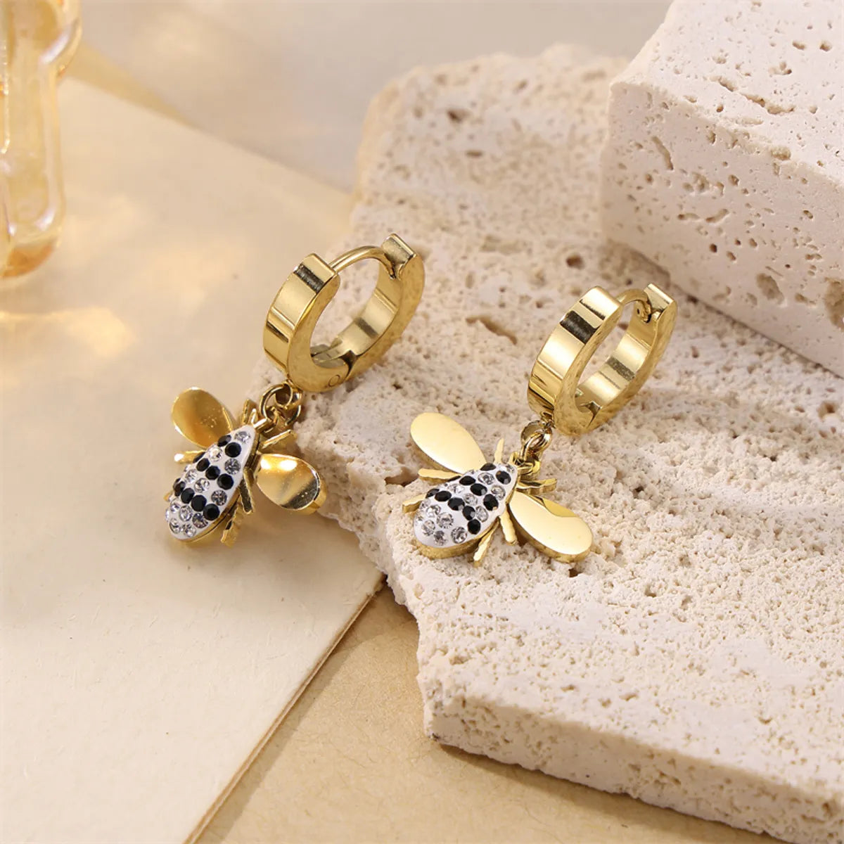 1 Pair Cute Sweet Bee Polishing Plating Stainless Steel 18k Gold Plated Earrings