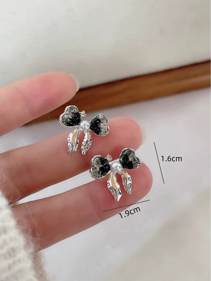 1 Pair Cute Sweet Bow Knot Inlay Alloy Zircon Ear Studs