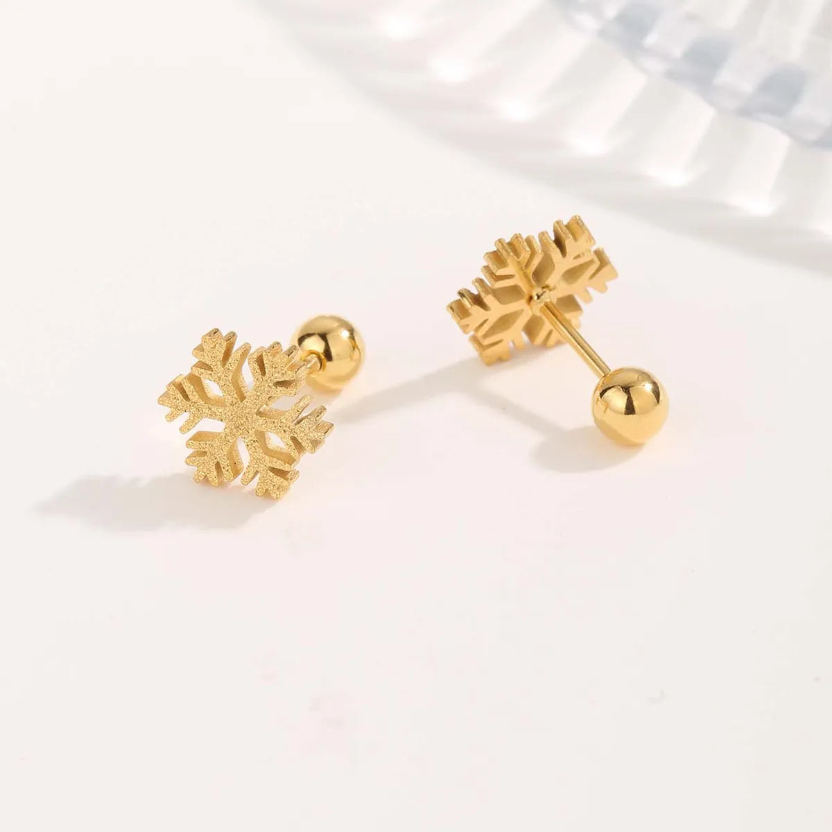 1 Pair Cute Sweet Bow Knot Snowflake Plating Titanium Steel Gold Plated Ear Studs