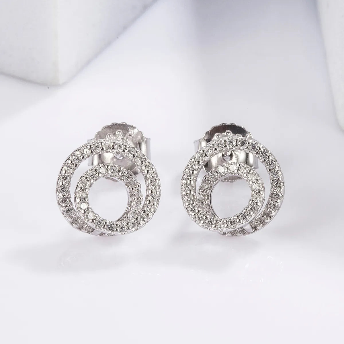 1 Pair Cute Sweet Circle Snake Butterfly Plating Inlay Sterling Silver Zircon White Gold Plated Ear Studs