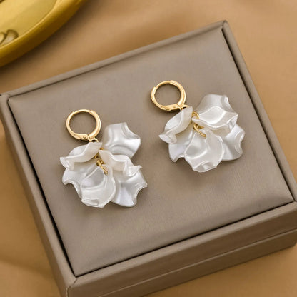 1 Pair Cute Sweet Petal Pleated Arylic Drop Earrings