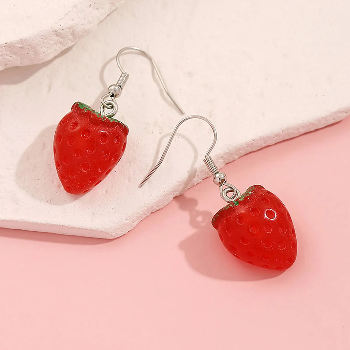 1 Pair Cute Sweet Strawberry Resin Drop Earrings