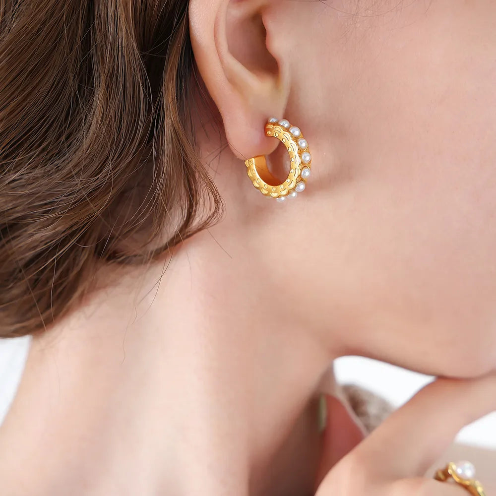 1 Pair Elegant Baroque Style C Shape Plating Inlay Titanium Steel Artificial Pearls 18K Gold Plated Ear Studs