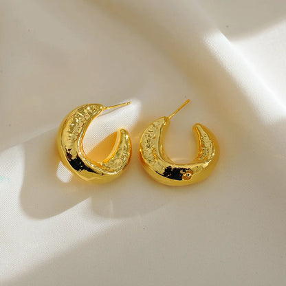 1 Pair Elegant Basic Classic Style C Shape Copper 18K Gold Plated Ear Studs