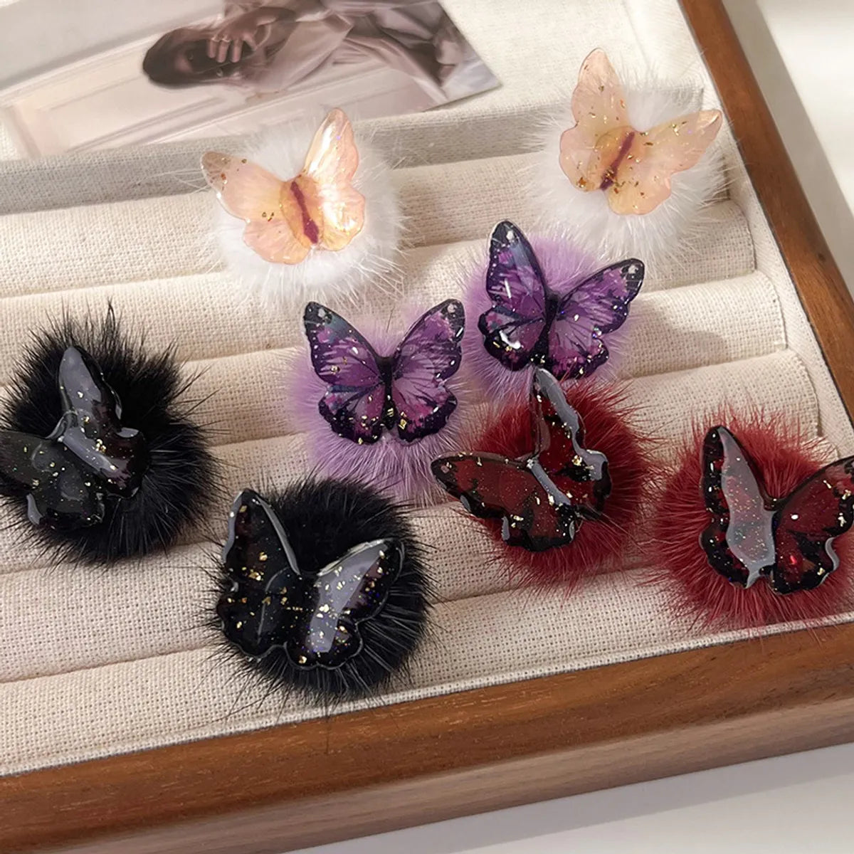 1 Pair Elegant Butterfly Resin Ear Studs