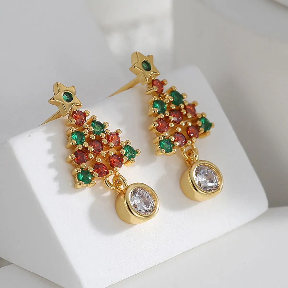 1 Pair Elegant Christmas Sweet Christmas Tree Snowflake Plating Inlay Copper Zircon 18k Gold Plated Ear Studs