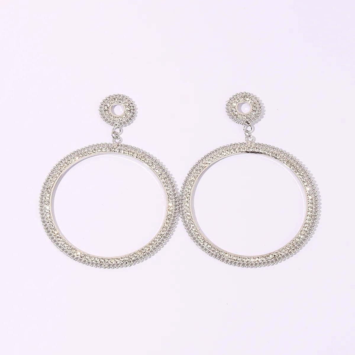 1 Pair Elegant Circle Inlay Copper Rhinestones Rhodium Plated Drop Earrings