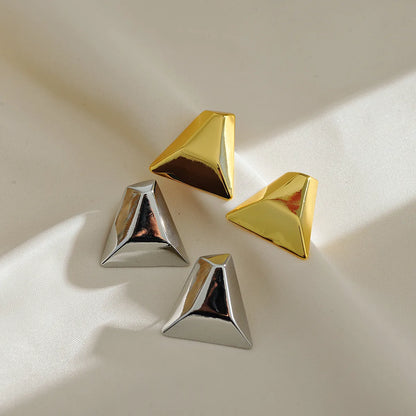 1 Pair Elegant Classic Style Geometric Trapezoid Copper 18K Gold Plated Ear Studs