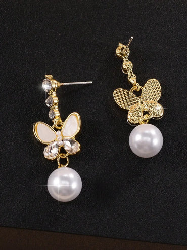 1 Pair Elegant Classic Style Shiny Butterfly Inlay Copper Rhinestones Pearl Drop Earrings