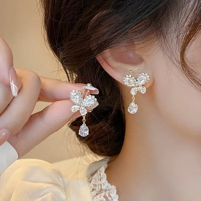 1 Pair Elegant Classic Style Streetwear Butterfly Inlay Alloy Rhinestones Drop Earrings