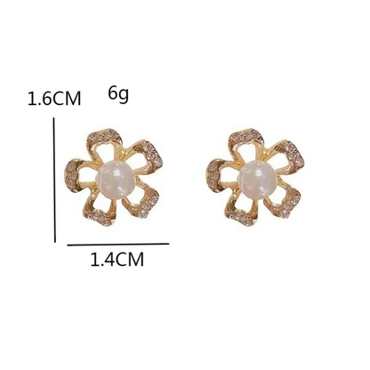 1 Pair Elegant Classic Style Streetwear Flower Petal Inlay Alloy Artificial Pearls Ear Studs