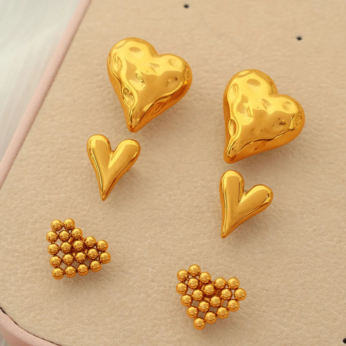 1 Pair Elegant Classic Style Streetwear Heart Shape Polishing Plating Hollow Out 304 Stainless Steel 18K Gold Plated Ear Studs