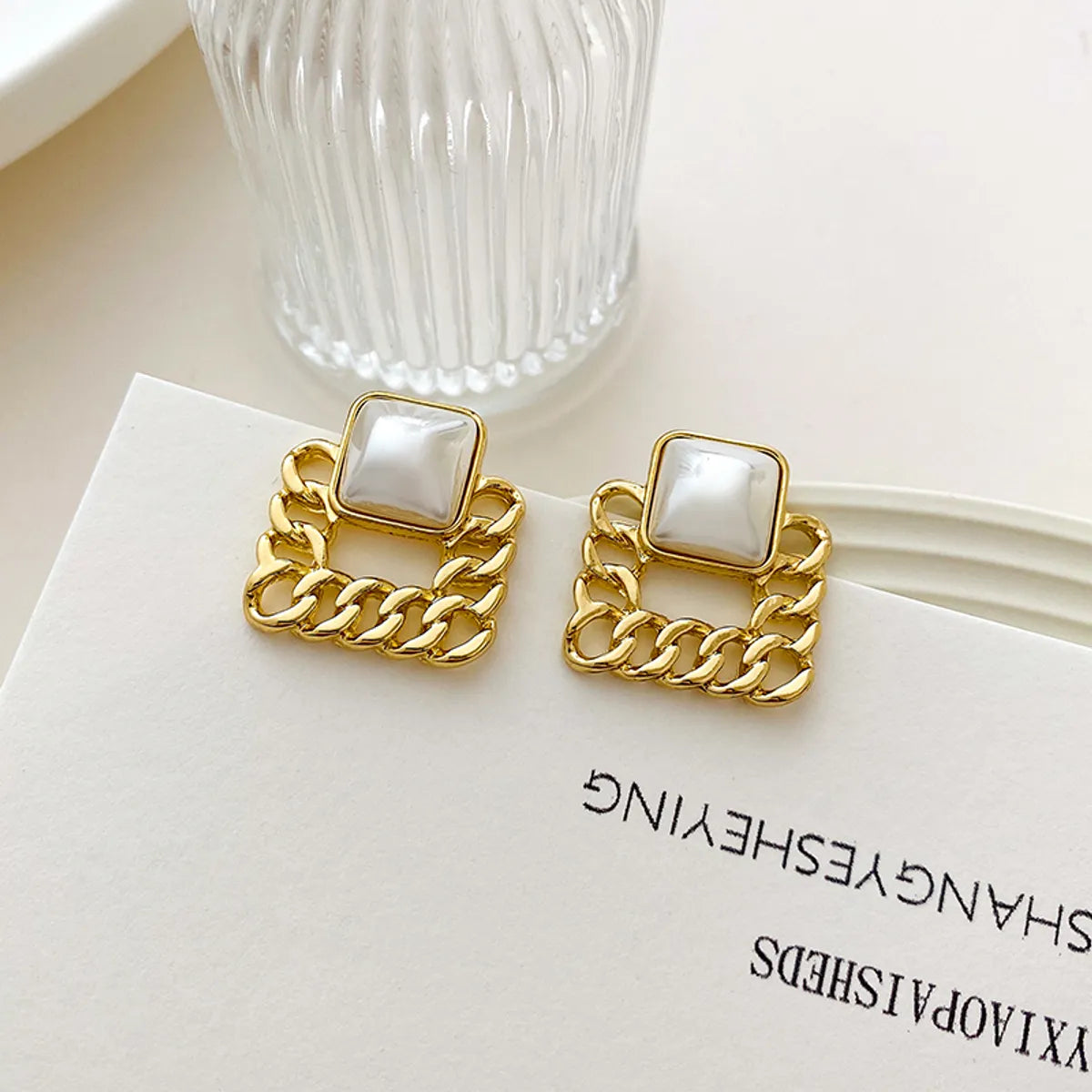 1 Pair Elegant Classic Style Streetwear Square Inlay Alloy Artificial Pearls Ear Studs