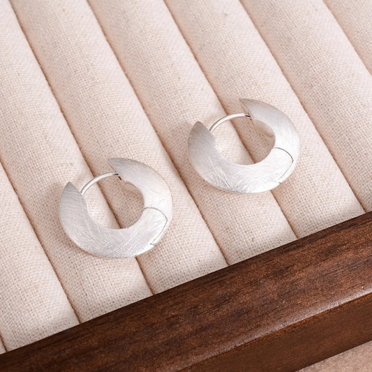 1 Pair Elegant Classical Simple Style Solid Color Plating Alloy Silver Plated Ear Studs