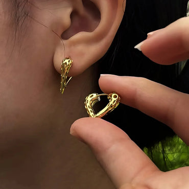 1 Pair Elegant Xuping Commute Heart Shape Plating Alloy 24k Gold Plated Ear Studs