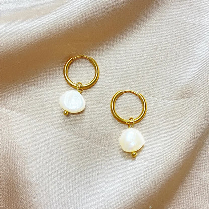 1 Pair Elegant Cute Simple Style Pearl Plating Stainless Steel White Gold Plated Gold Plated Drop Earrings