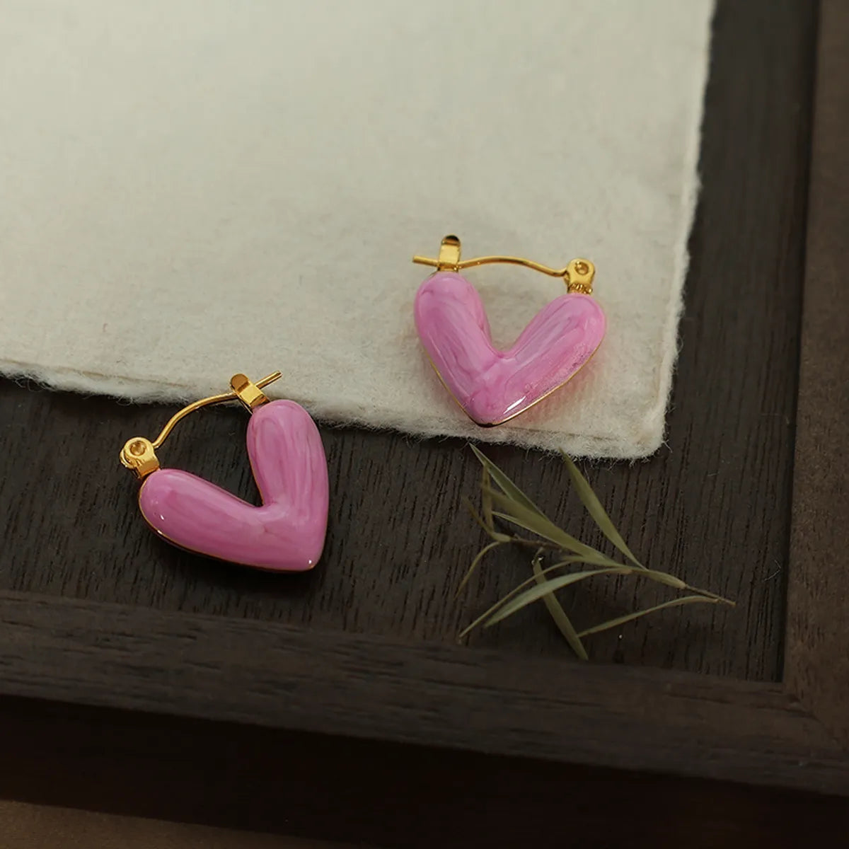 1 Pair Elegant Cute Sweet Heart Shape Plating Titanium Steel 18k Gold Plated Earrings