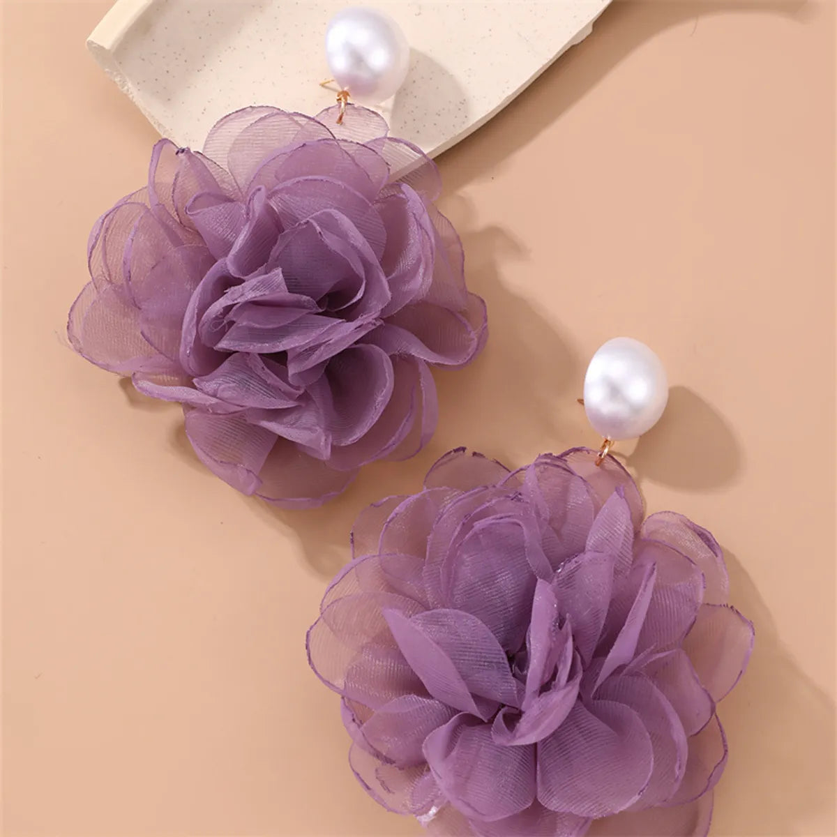 1 Pair Elegant Exaggerated Flower Alloy Cloth Drop Earrings