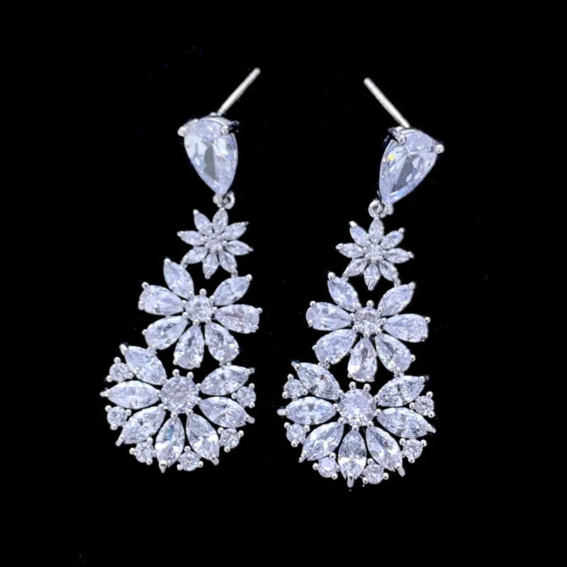 1 Pair Elegant Flower Inlay Copper Zircon Drop Earrings