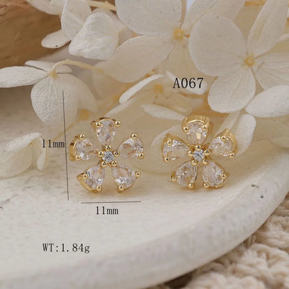 1 Pair Elegant Flower Inlay Copper Zircon Rose Gold Plated Ear Studs