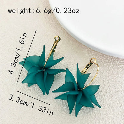 1 Pair Elegant Flower Plating Stainless Steel Gold Plated Drop Earrings