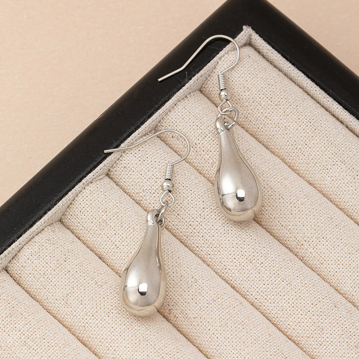 1 Pair Elegant French Style Simple Style Water Droplets Iron Drop Earrings