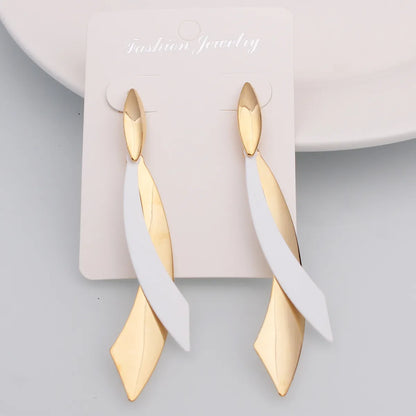 1 Pair Elegant Geometric Metal Plating Women'S Drop Earrings