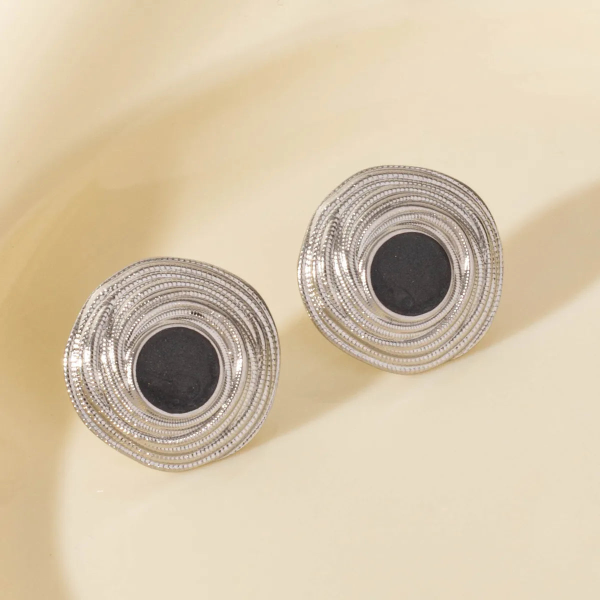 1 Pair Elegant Geometric Round 304 Stainless Steel Ear Studs