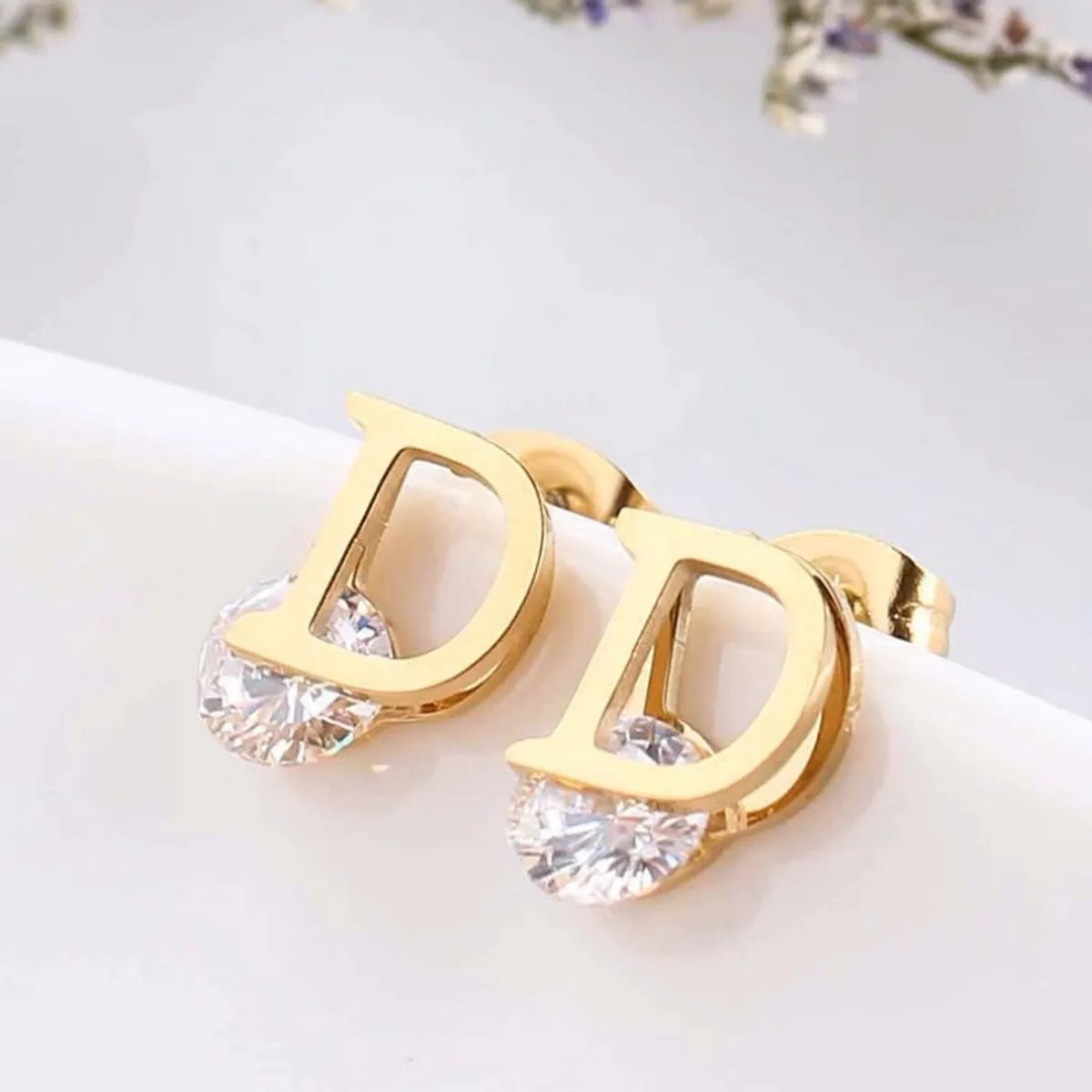 1 Pair Elegant Geometric Solid Color Hollow Out Inlay 304 Stainless Steel Rhinestones 18K Gold Plated Ear Studs