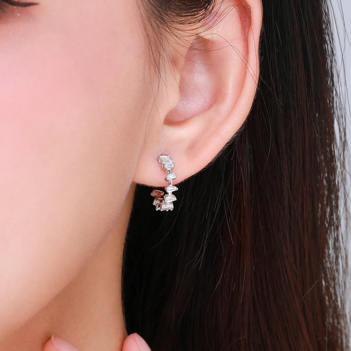 1 Pair Elegant Geometric Sterling Silver Plating Inlay Zircon Rhodium Plated Ear Studs