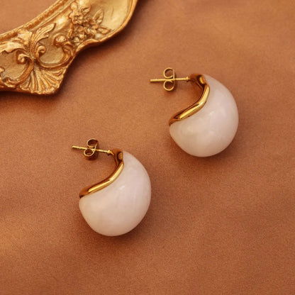 1 Pair Elegant Geometric Water Droplets Solid Color Inlay Titanium Steel Artificial Pearls Ear Studs