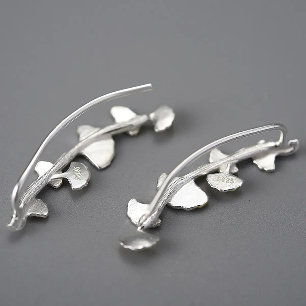 1 Pair Elegant Ginkgo Leaf Plating Sterling Silver Ear Clips