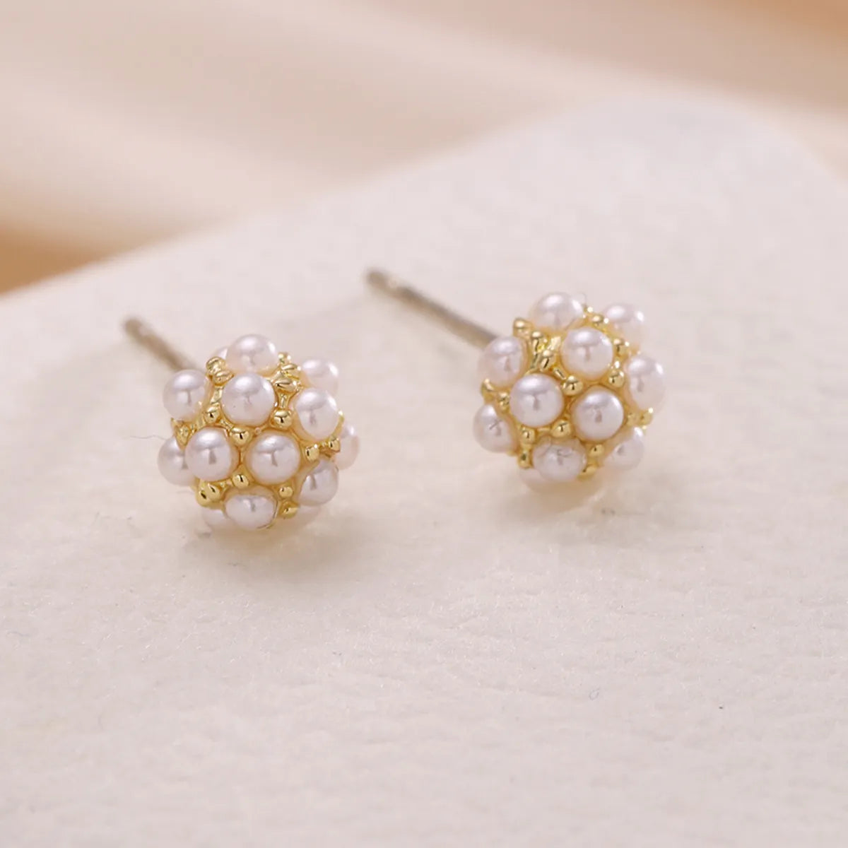 1 Pair Elegant Glam Flower Inlay Alloy Pearl Ear Studs