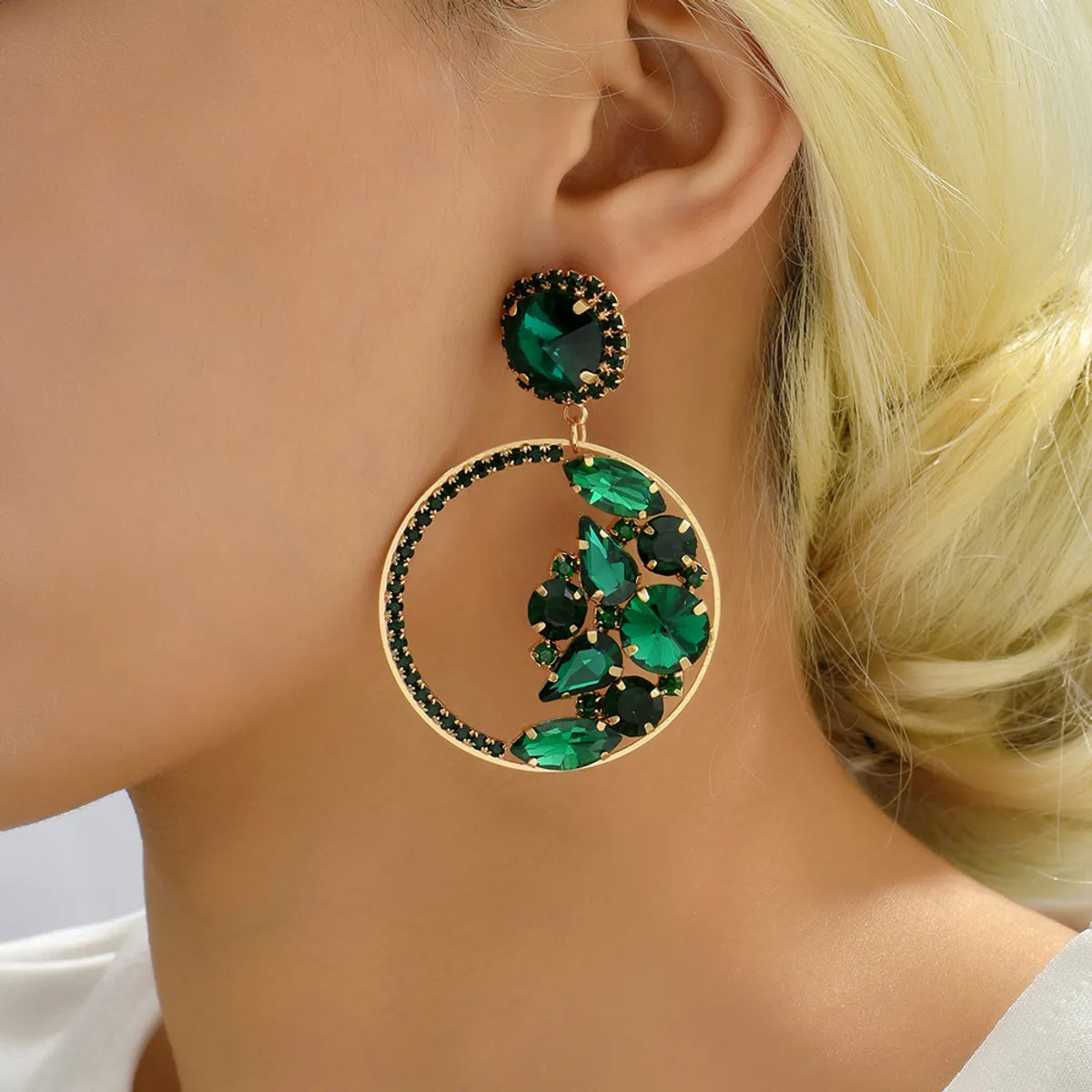 1 Pair Elegant Glam Formal Round Inlay Copper Alloy Rhinestones Drop Earrings