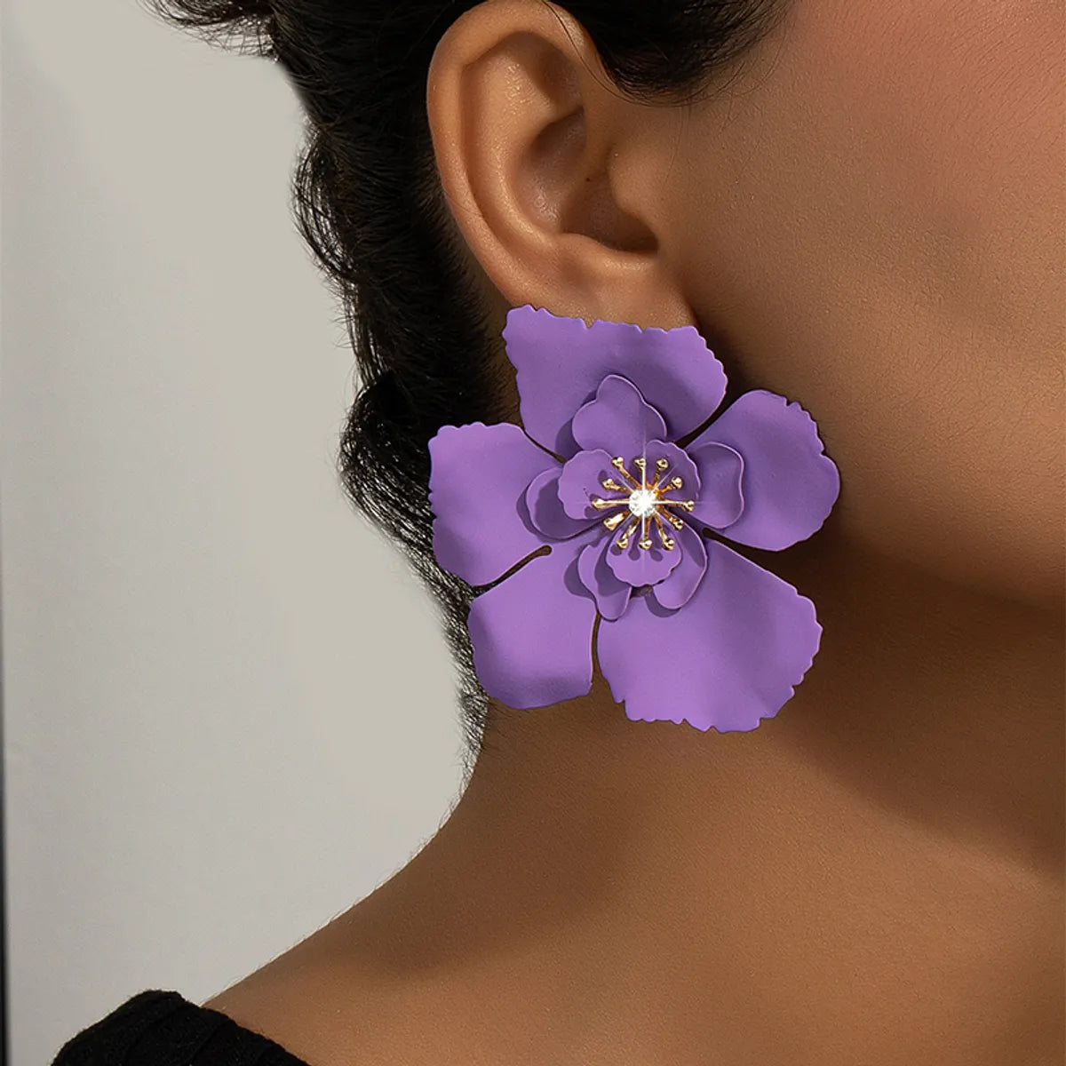 1 Pair Elegant Glam Lady Flower Plating Inlay Ferroalloy Artificial Pearls 14k Gold Plated Ear Studs