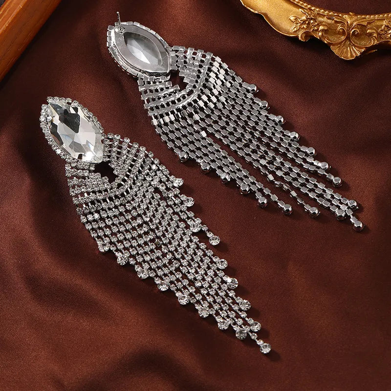 1 Pair Elegant Glam Luxurious Geometric Inlay Alloy Artificial Diamond Drop Earrings