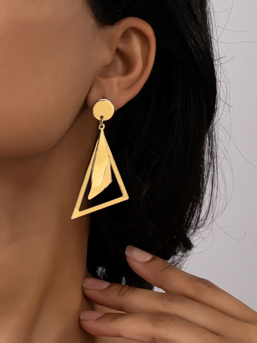 1 Pair Elegant Glam Luxurious Triangle Iron Drop Earrings