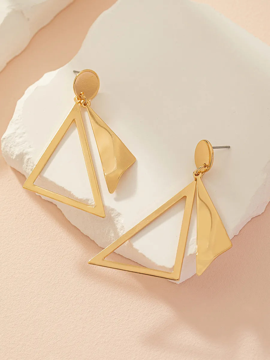 1 Pair Elegant Glam Luxurious Triangle Iron Drop Earrings