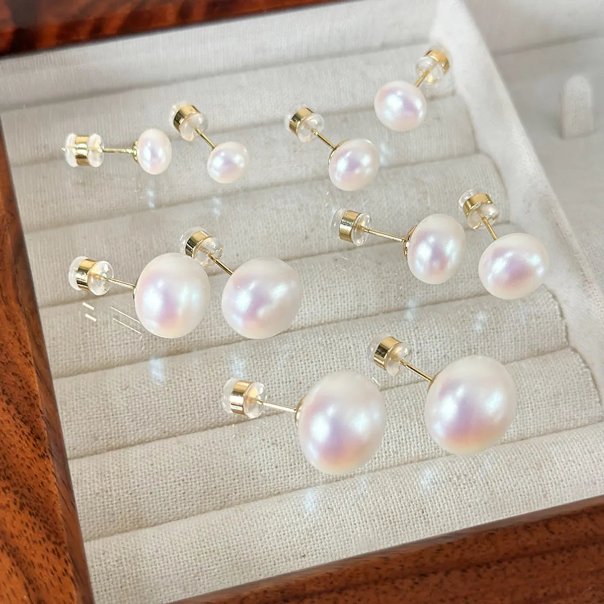 1 Pair Elegant Glam Round Inlay Pearl Pearl Ear Studs