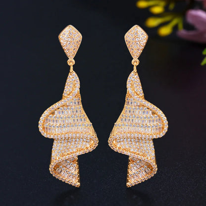 1 Pair Elegant Glittery Water Droplets Plating Inlay Copper Artificial Gemstones 14k Gold Plated Rhodium Plated Drop Earrings