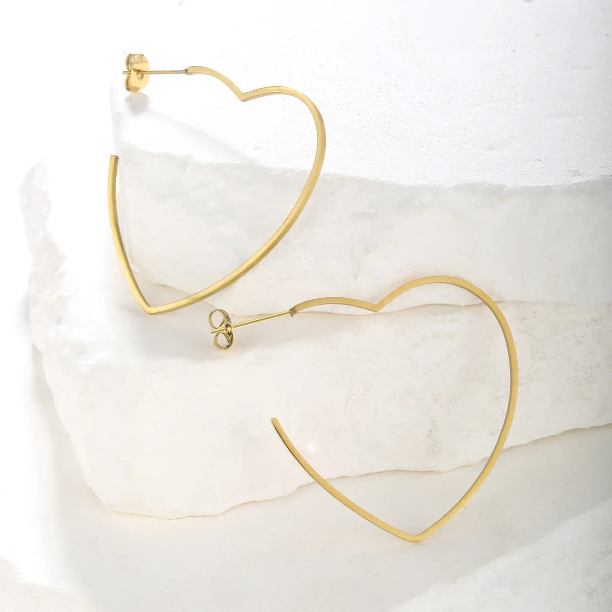 1 Pair Elegant Heart Shape Plating Stainless Steel Ear Studs